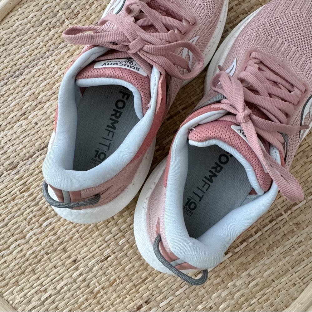 Saucony Triumph 21 Lotus Bough Road-Running Sneakers Women’s Size 6.5 - Picture 6 of 9